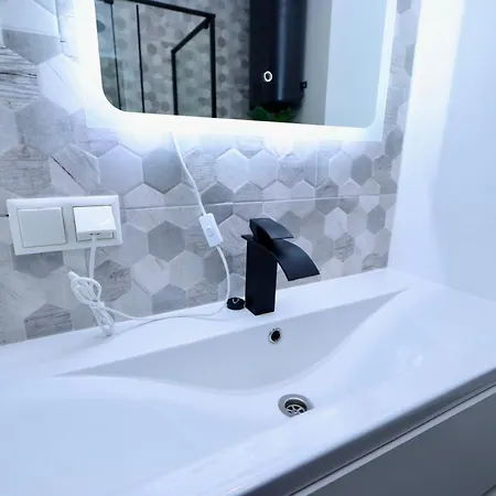 Appartement Paidestay With Balcony *