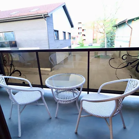 Appartement Paidestay With Balcony Paide